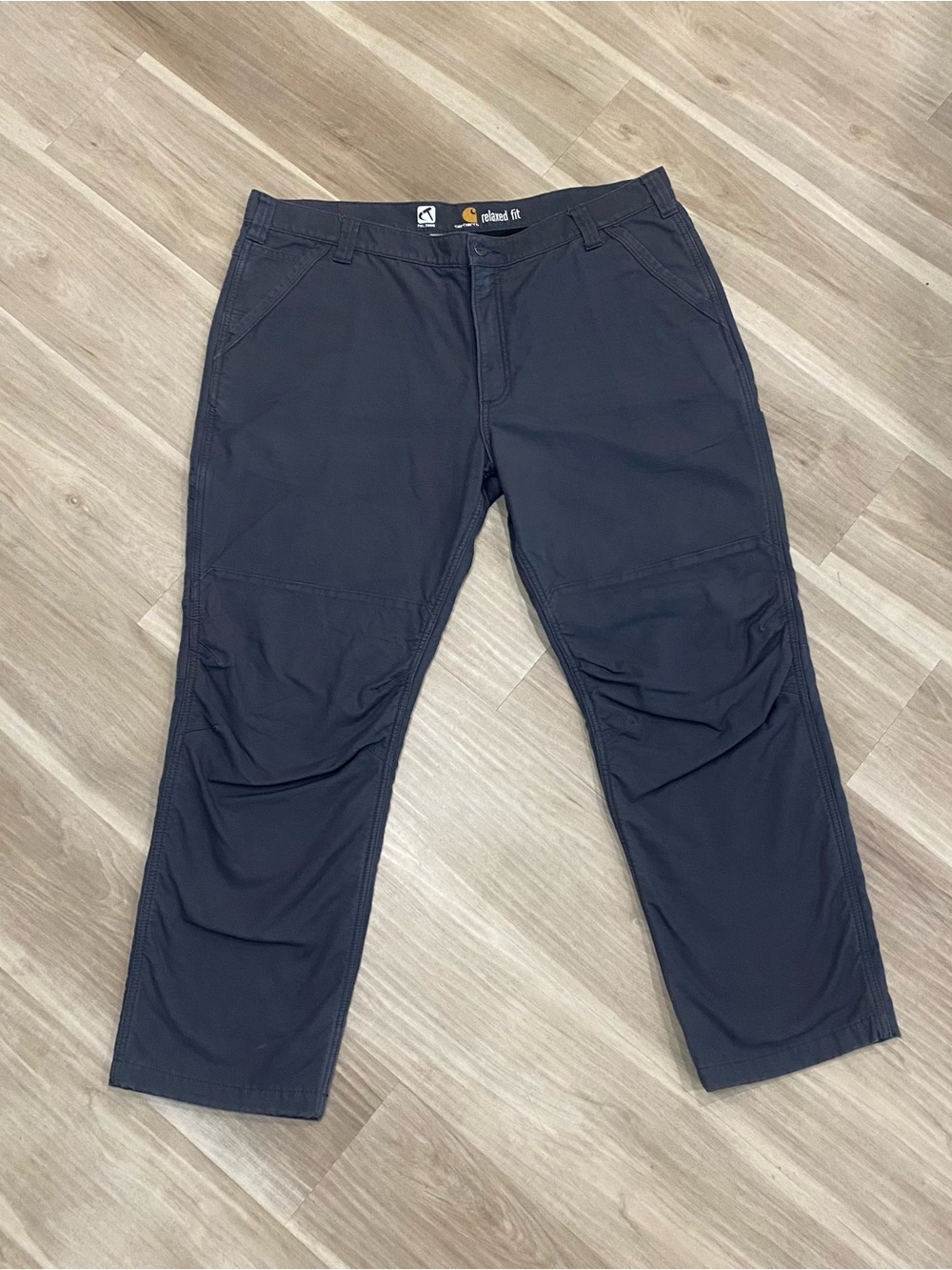 Carhartt Men's Dark Gray Heavy-Duty Cargo Pants
